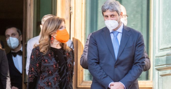 Crisi, la diretta – Sull’intervento di Draghi sarà posta la fiducia: accordo Casellati-Fico per partire dal Senato. I governisti spingevano per la Camera