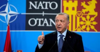 Copertina di Nato, Erdogan gela Svezia e Finlandia