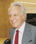 Copertina di La “rissa” tra economisti, molto meglio dei politici