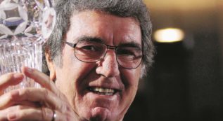 Copertina di Eliminazione all’italiana:  prima esaltati, poi piagnoni