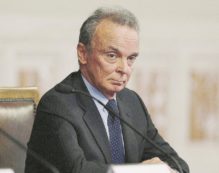 Copertina di Non cambia verso: promosso il dalemiano Nelli Feroci