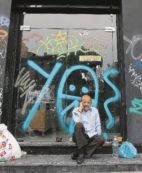 Copertina di La chiamano austerity  ma è una tagliola mortale