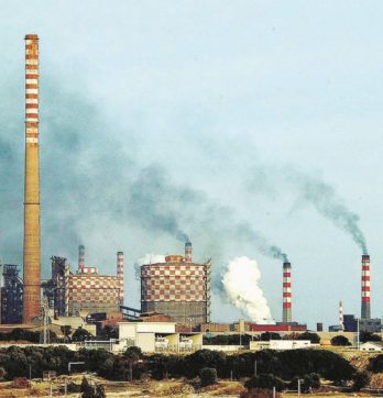 “Taranto,   strage dei bambini.   Lo Stato è complice dell’Ilva”