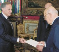 Copertina di L’amore degli Usa per Matteo, nel nome delle multinazionali