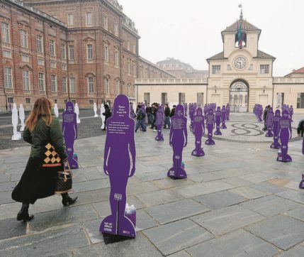 Carceri, stalker a piede libero