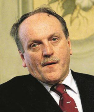 Ilva, Renzi non tocca il tesoro  dei Riva. E Ronchi dice addio