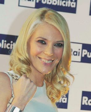 Il delitto, poi la trombetta:  è l’Estate in diretta