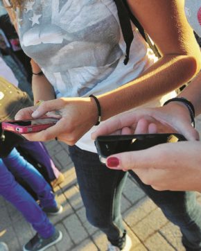 Senza campo non è vita: “Ma non è dipendenza”