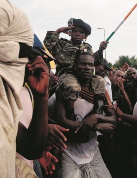 Soldatine d’Africa, vittime e killer  della guerra civile