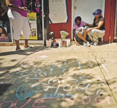 Le ferie di De Blasio mentre la “sua” polizia uccide