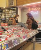 Copertina di Sorpresa, la musica vende ancora