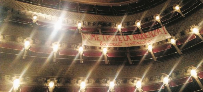L’ultimo spettacolo del Valle: il fantasma dello sgombero