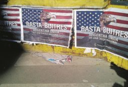 Copertina di Tango triste, torna il fantasma  della recessione