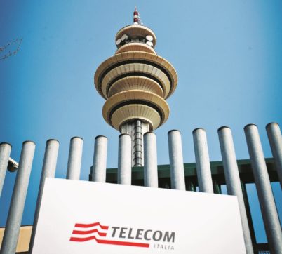 Telecom Italia colpita e affondata, con la regia di B.