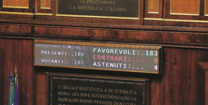 Grillo: “Con questi numeri il referendum  è obbligatorio”