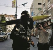 Copertina di Telecamere come missili: la guerra dell’informazione