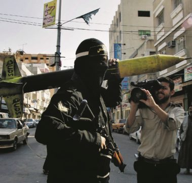 Telecamere come missili: la guerra dell’informazione