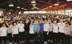 Copertina di Le Comunità oscure. Da don Gelmini all’impero Muccioli