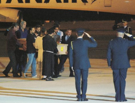 Camilli, l’ultimo reportage: “Numero verde per le bombe”