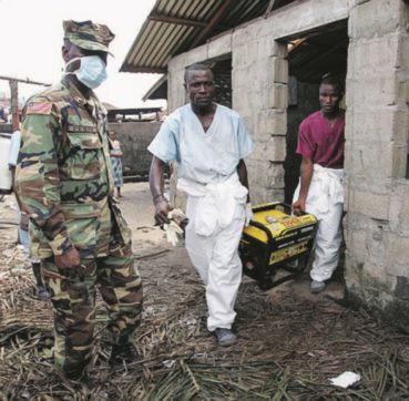 L’esperto: “Ebola resterà in Africa”