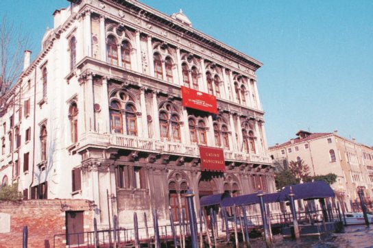 Mr Cottarelli, c’è un equivoco: il Casinò paga i conti di Venezia