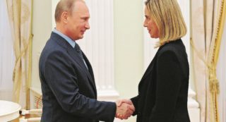 Copertina di “Né con le sanzioni  né con la Mogherini: l’Italia sbaglia tutto”