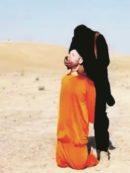 Copertina di E due: il boia scanna ancora video sulla morte di Sotloff