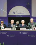 Copertina di Renzi diserta Cernobbio: “Vado da un industriale vero”