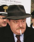 Copertina di “Sono gentucola, non mi stupisco”