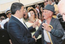 Copertina di Ilva di Taranto, Matteo accolto a bottigliate