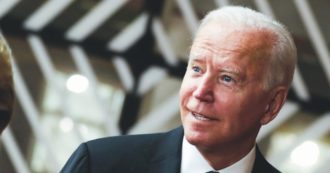 Copertina di Inflazione, clima e guerra: Biden scende al 30% e spera in Trump