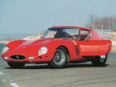 Copertina di Per favore, risparmiateci la Ferrari-Panda