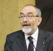 Copertina di Inchiesta Enit: indagato l’ex presidente Celli