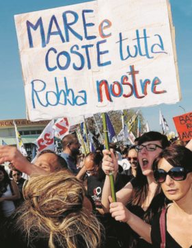 Copertina di Capri, Ischia, Isole Egadi le trivelle pronte a tutto