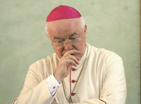 Copertina di Abusi, non solo Wesolowski: Vaticano a tolleranza zero