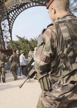 Copertina di Polizia in allerta a Parigi, jihadisti erano a Marsiglia