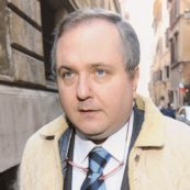 Copertina di “Why Not”, la vera inchiesta e l’ipocrisia di politici e giornali