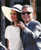 Copertina di George e Amal, l’evento politico consumato in tv