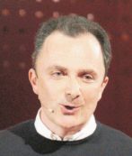 Copertina di Luttazzi indagato  per evasione fiscale