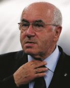 Copertina di Pugno molle dell’Uefa: Tavecchio un po’ squalificato