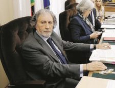 Copertina di Palermo tra minacce e allarmi bomba. Oggi si decide sui boss da Napolitano