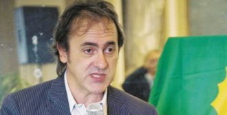 Copertina di Taranto choc: ”Infiltrazioni mafiose in Comune”