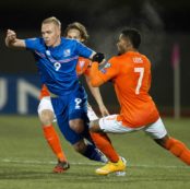 Copertina di Europeo: anche le Superpippe possono arrabbiarsi