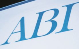 Copertina di Così la lobby delle banche vince sempre a spese dei consumatori