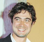 Copertina di Scamarcio porta Bianchini al cinema