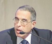 Copertina di Il magistrato:  “Non per soldi ma per noia”