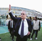 Copertina di Tutta la Salernitana nelle mani di Lotito