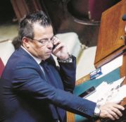 Copertina di Il leghista Buonanno: “Multiamo gli africani”