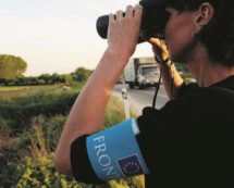 Copertina di Boom dell’asilo politico, ma l’Italia è una tappa