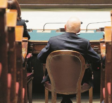 Per Renzi anche firme false